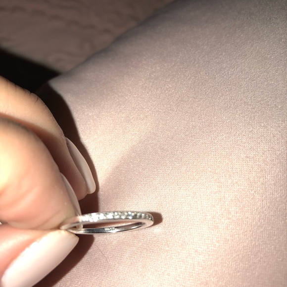 Pave Diamond band - Picture 3 of 4